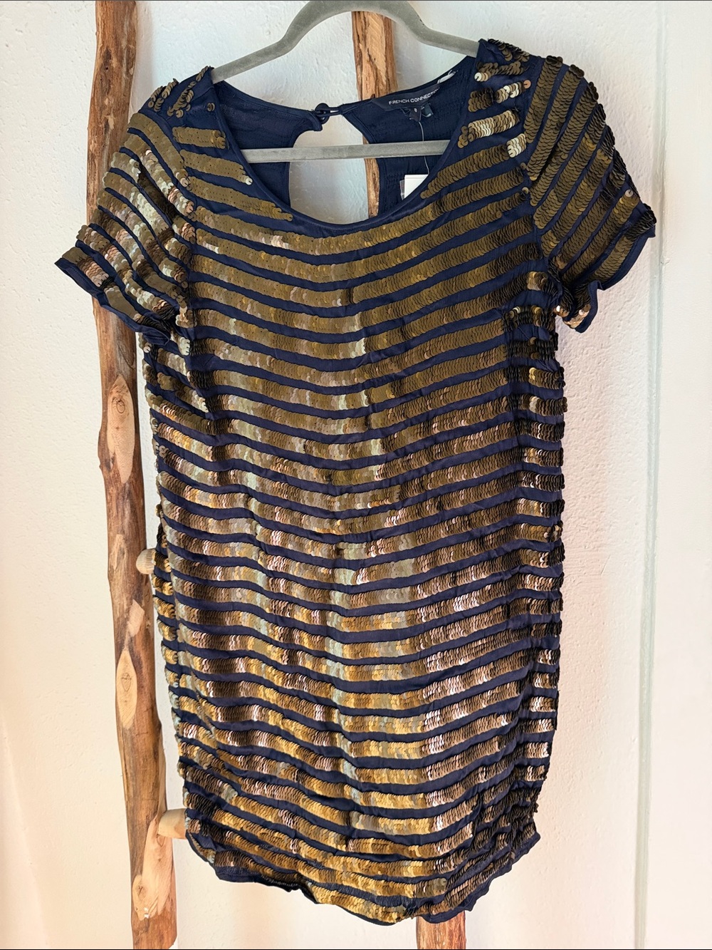 French Connection NWT Navy and Bronze Striped Sequin Short Sleeve Mini Dress M 8